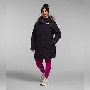The North Face Women's Black Artic Parka Coat